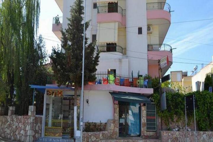 Hotel 2 of 5