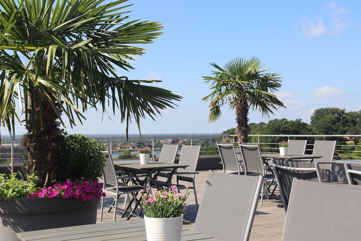 Terrace/Patio 56 of 67