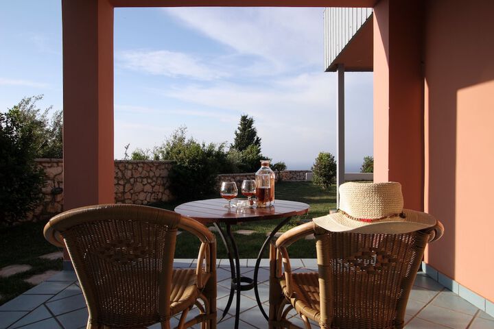 Terrace/Patio 20 of 70