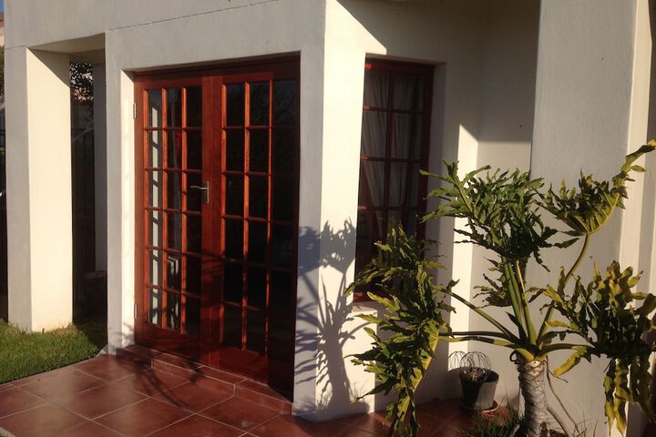 Room 7 of 32