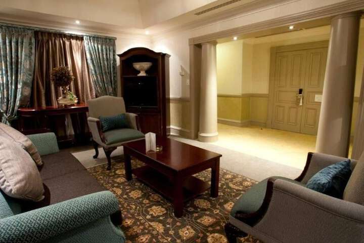 Room 31 of 46