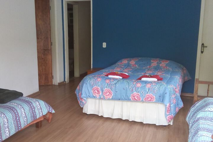 Room 4 of 19