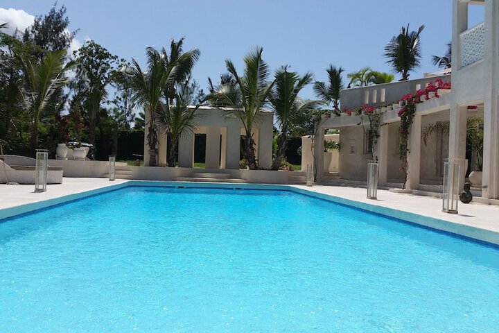 Pool 26 of 61