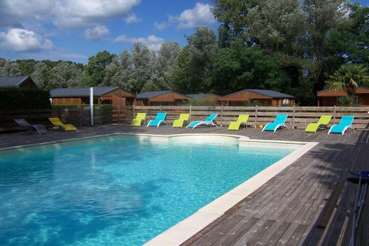 Pool 26 of 33
