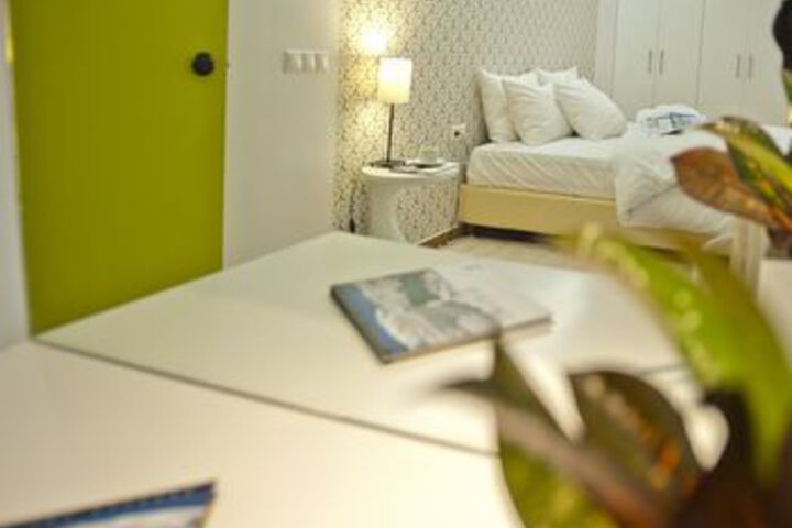 Room 14 of 25