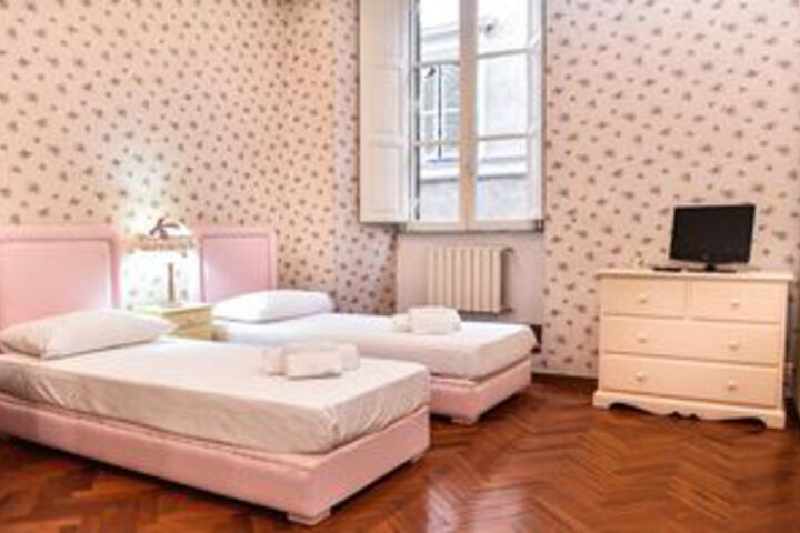 Room 124 of 196