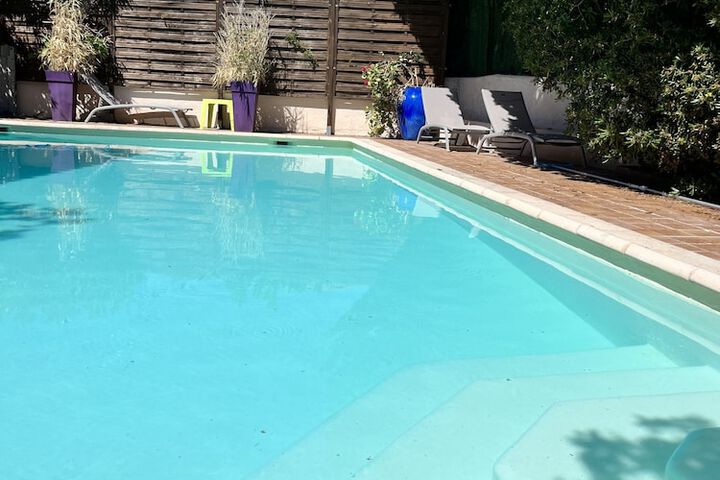 Pool 27 of 63
