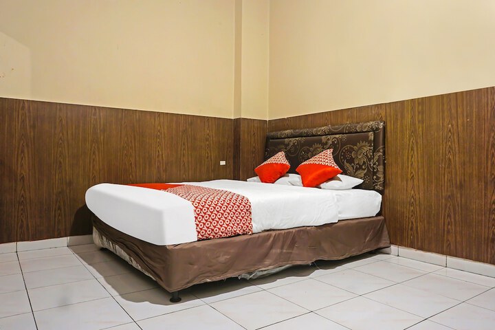 Room 13 of 24