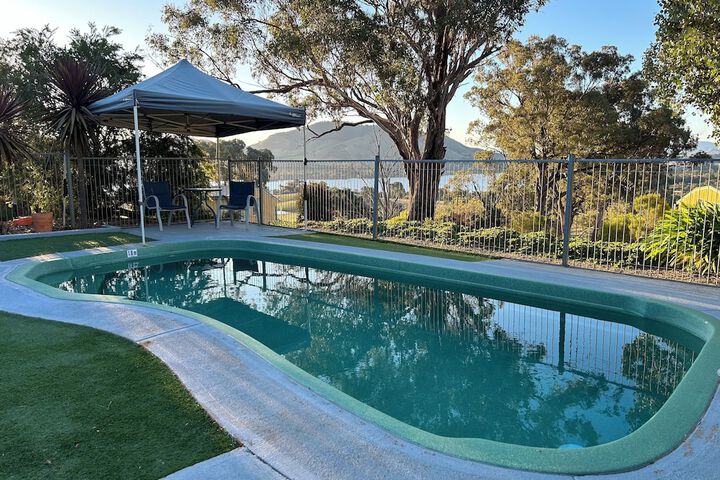 Pool 82 of 149