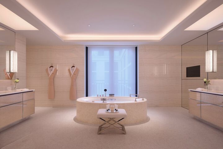 Room 70 of 92