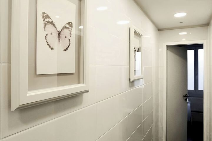Room 34 of 40