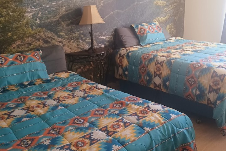 Room 4 of 45