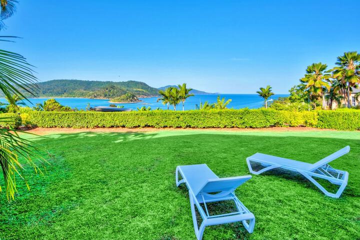 Sundeck 21 of 25
