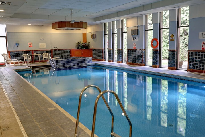 Pool 45 of 87