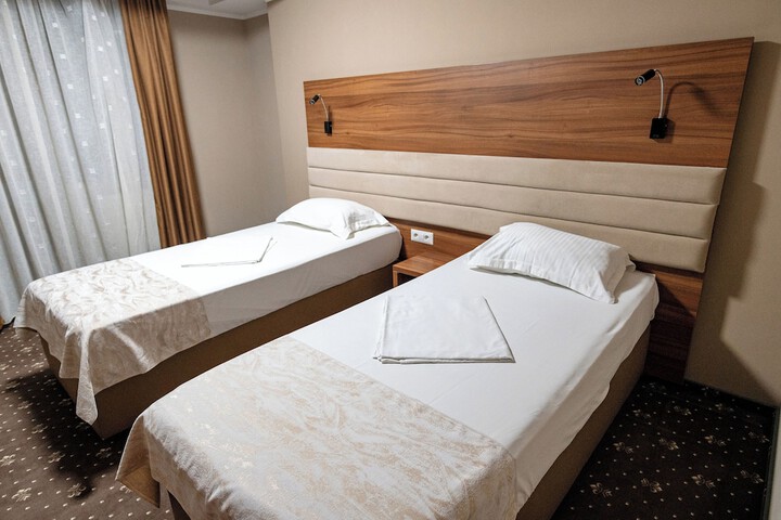 Room 21 of 57