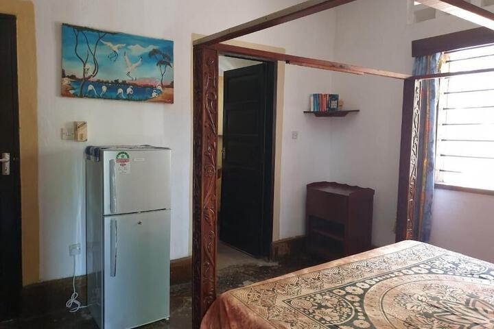 Room 5 of 66