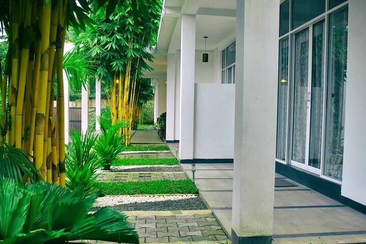Hotel 12 of 17