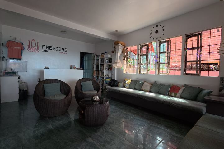 FreeDive Inn in Puerto Galera