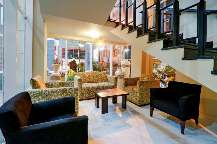 Hotel Interior 5 of 47