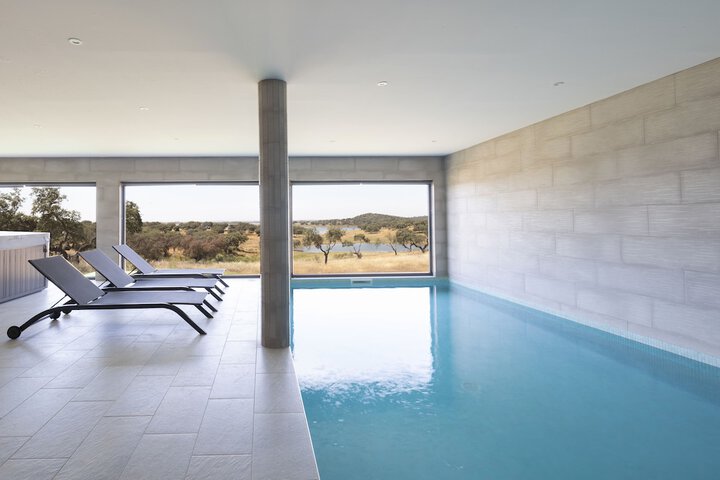 Pool 17 of 45