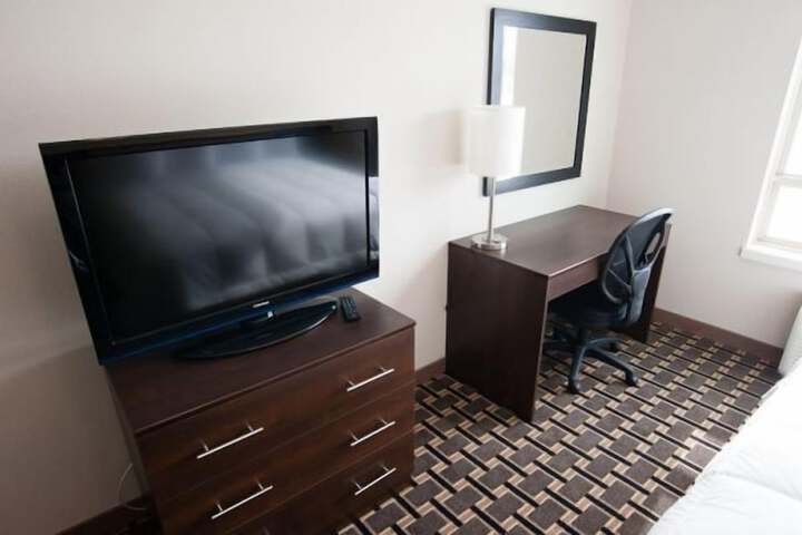 Room 6 of 29