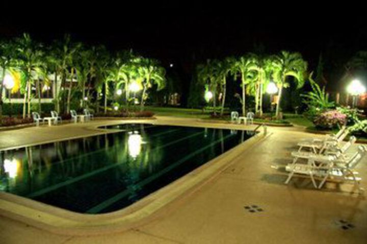 Pool 39 of 49