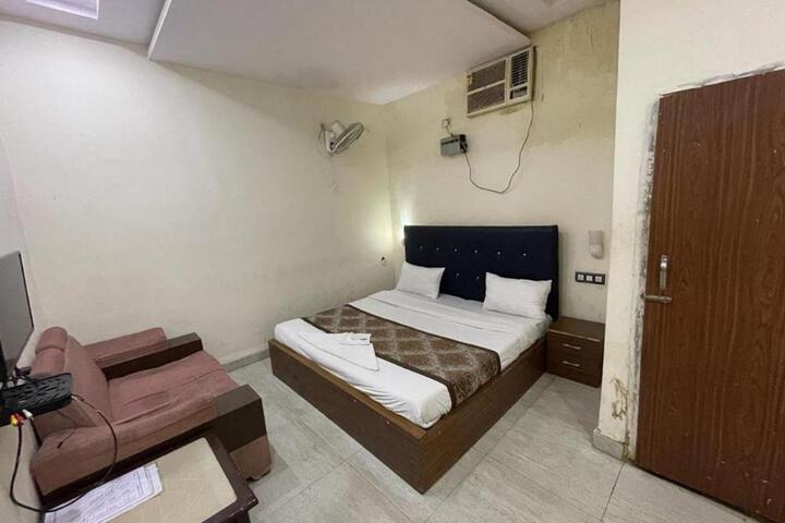 Baba Residency