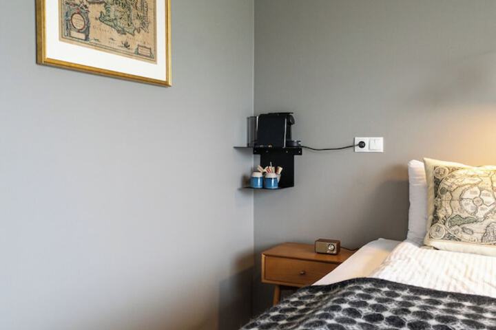 Room 31 of 179