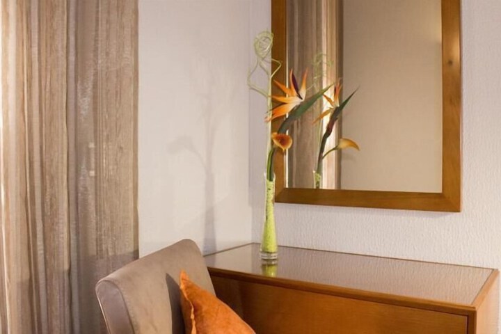 Room 21 of 63