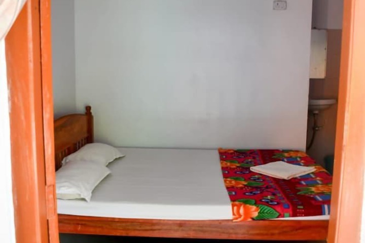 Room 29 of 50