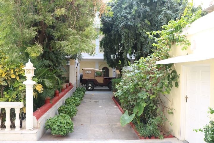 Hotel Exterior 69 of 73