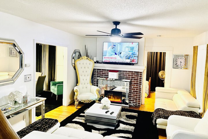 Room 29 of 33
