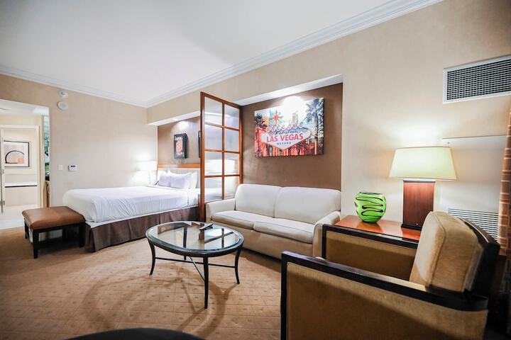 Room 63 of 438