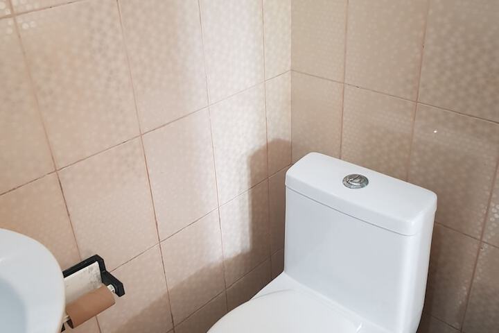 Room 8 of 20