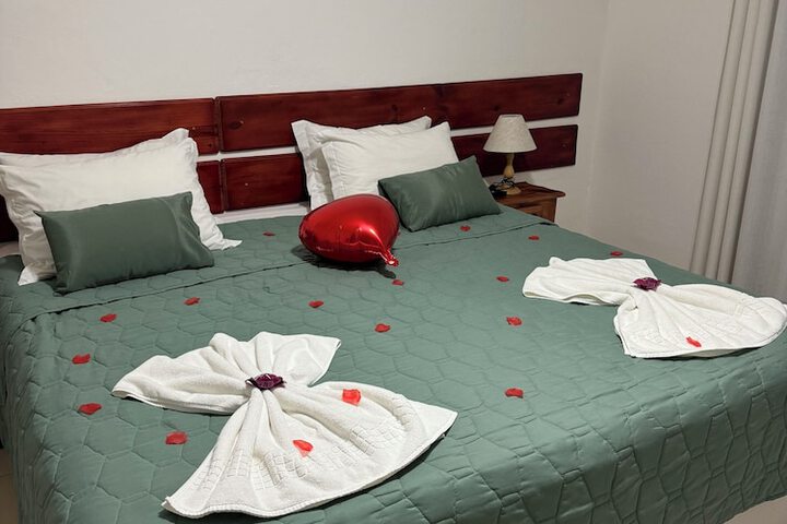 Room 2 of 25