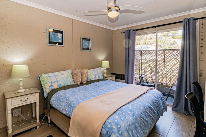Room 3 of 43