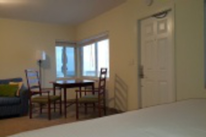 Room 388 of 695
