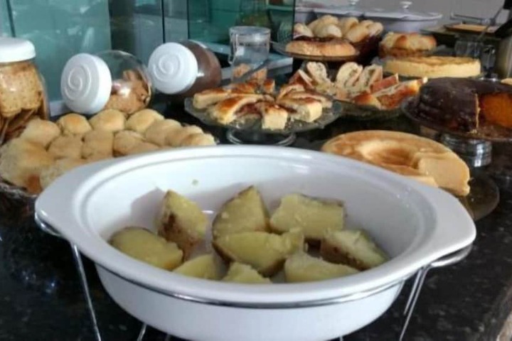 Breakfast/Coffee Service 21 of 31