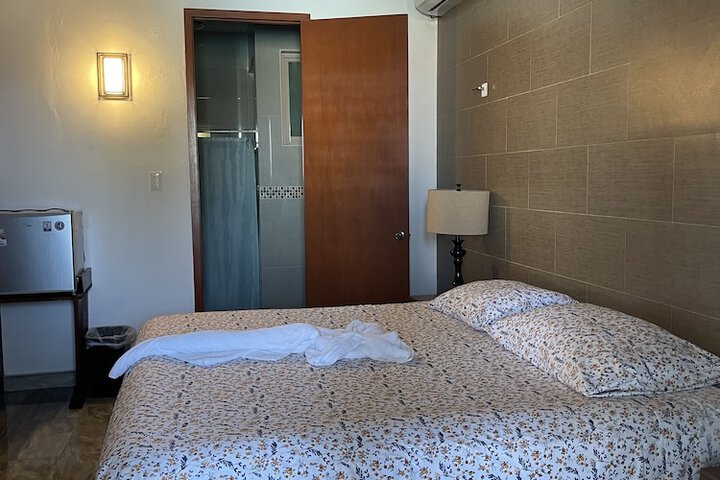 Room 6 of 47