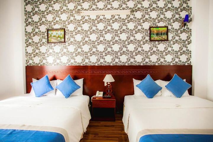 Room 15 of 24