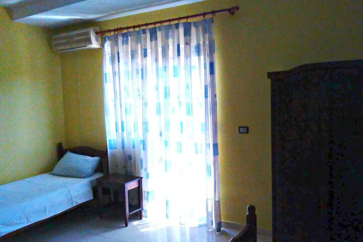 Room 3 of 3
