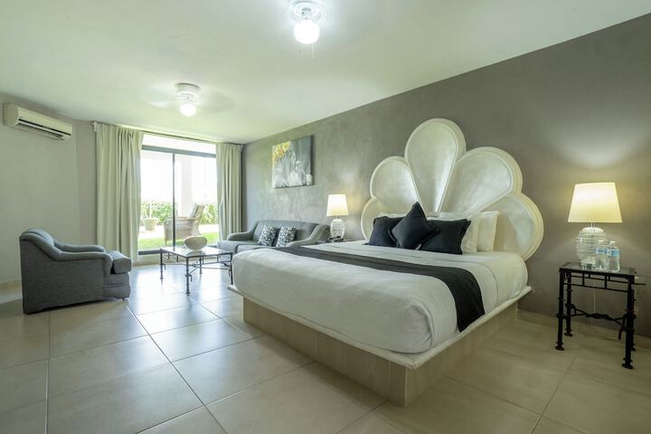Room 21 of 75