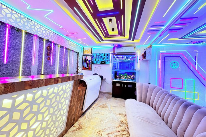 Hotel Interior 6 of 63