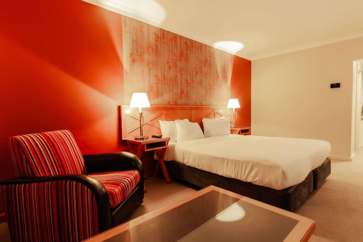 Room 15 of 217