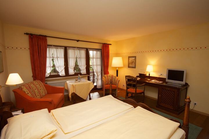 Room 4 of 59