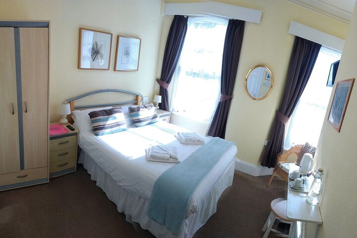 Room 8 of 51