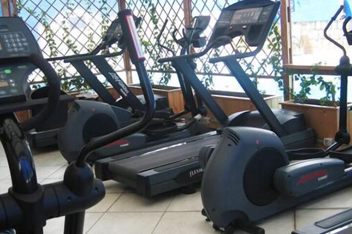 Health and Fitness 5 of 18