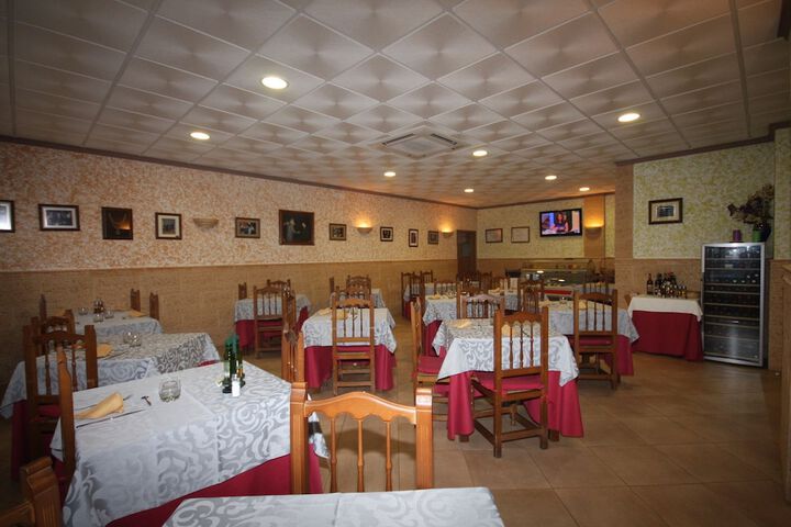 Dining Photos