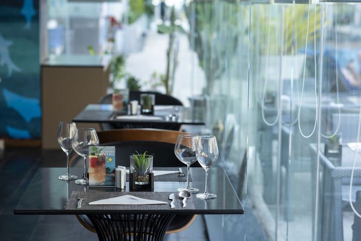 Dining 122 of 148