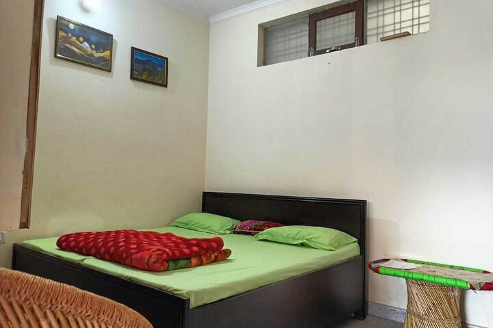 Room 3 of 24